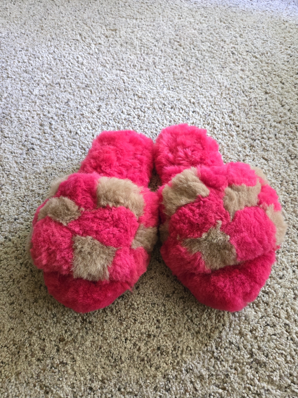 Ariana Bohling Free People Alpaca Fur Fuzzy Hot Pink Slippers